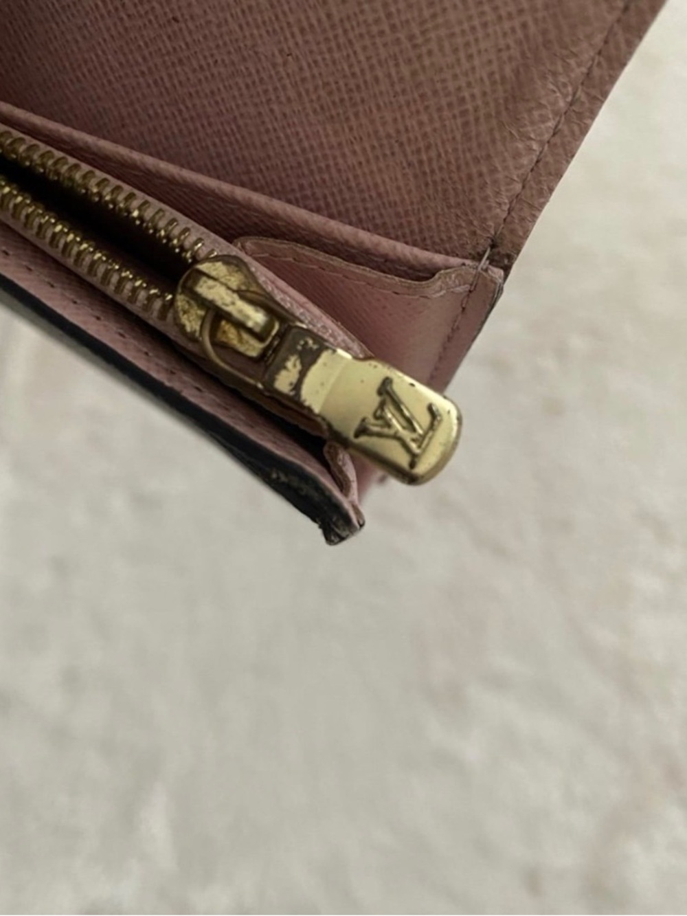 Vintage Louis Vuitton Wallet - Picture 6 of 12